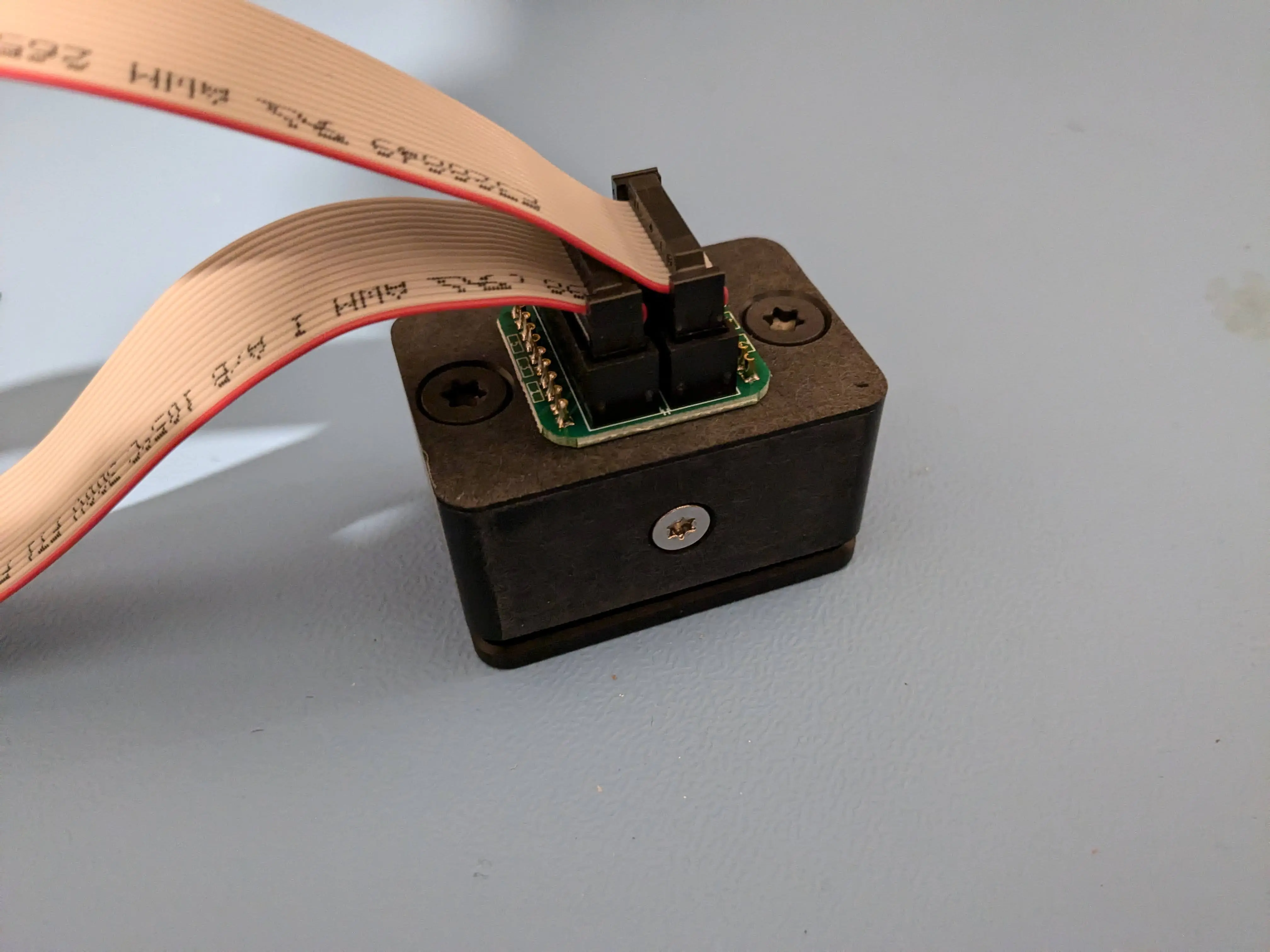Sample holder image 2